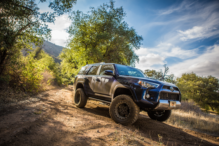 07+ Toyota Tundra 2.0 Performance Series 11.6 Smooth Body IFP. Rear Shock w/ 5-7in. Lift
