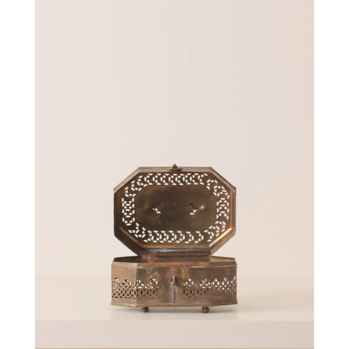 Brass Footed Cricket Box