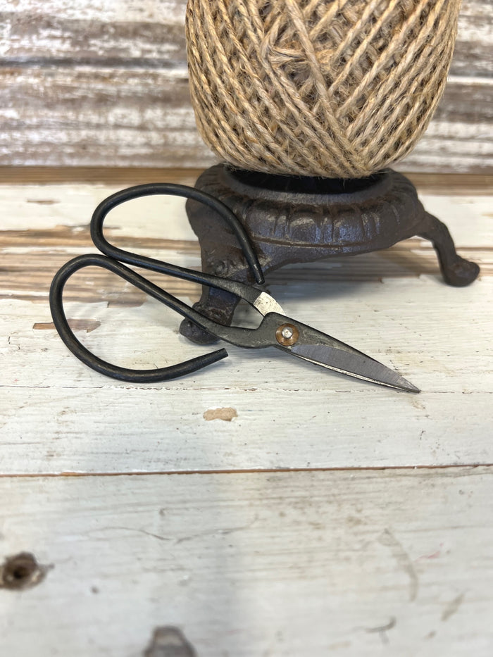 Cast Iron Twine Stand With Snips
