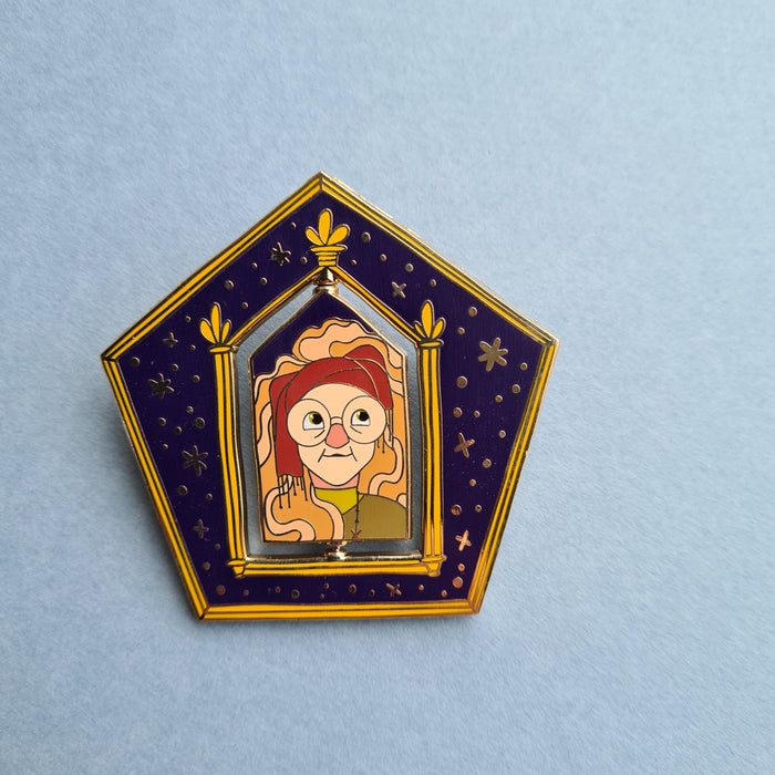 Chocolate card spinner pin  | 6-6 cm | 2.4-2.4 inch