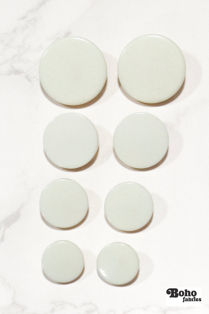 Off - white, Mod Gambit, Shank Button. Available in 15mm, 18mm, 20mm, 25mm - Boho Fabrics - Buttons & Snaps