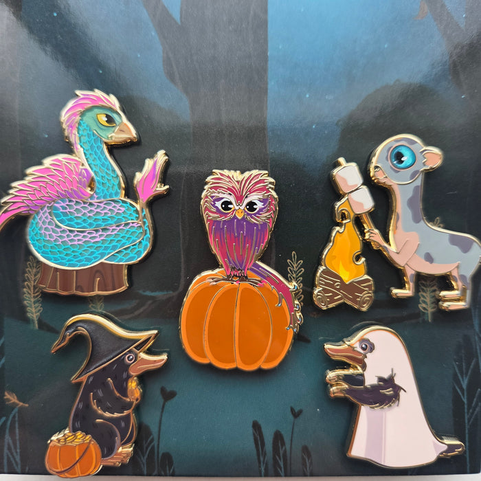 Suitcase set of 5 pins