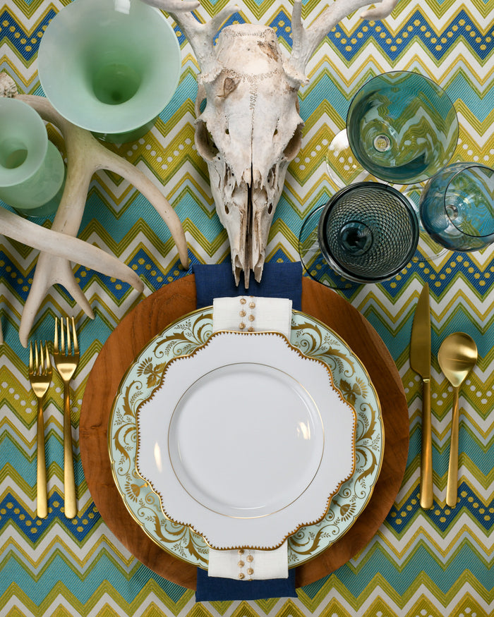 The Downton Dinner Plate | Mint